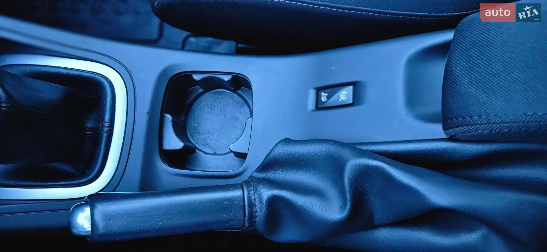 2010 Renault Megane - мініатюра 44