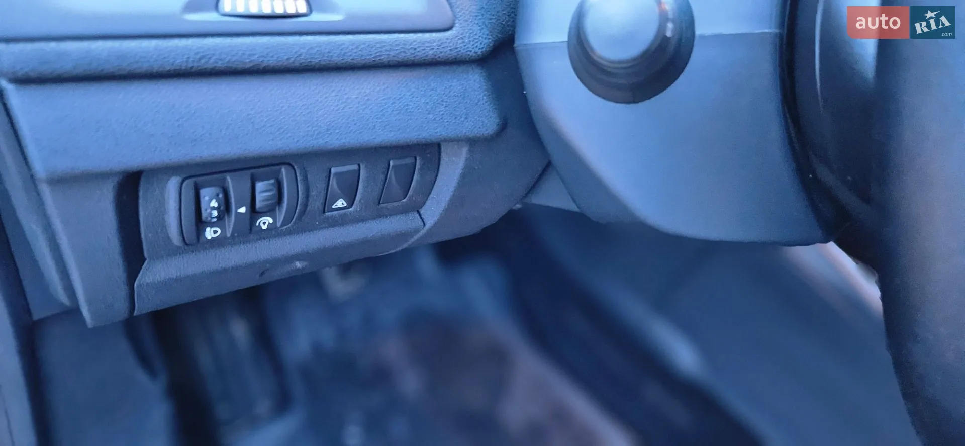 2010 Renault Megane - мініатюра 75