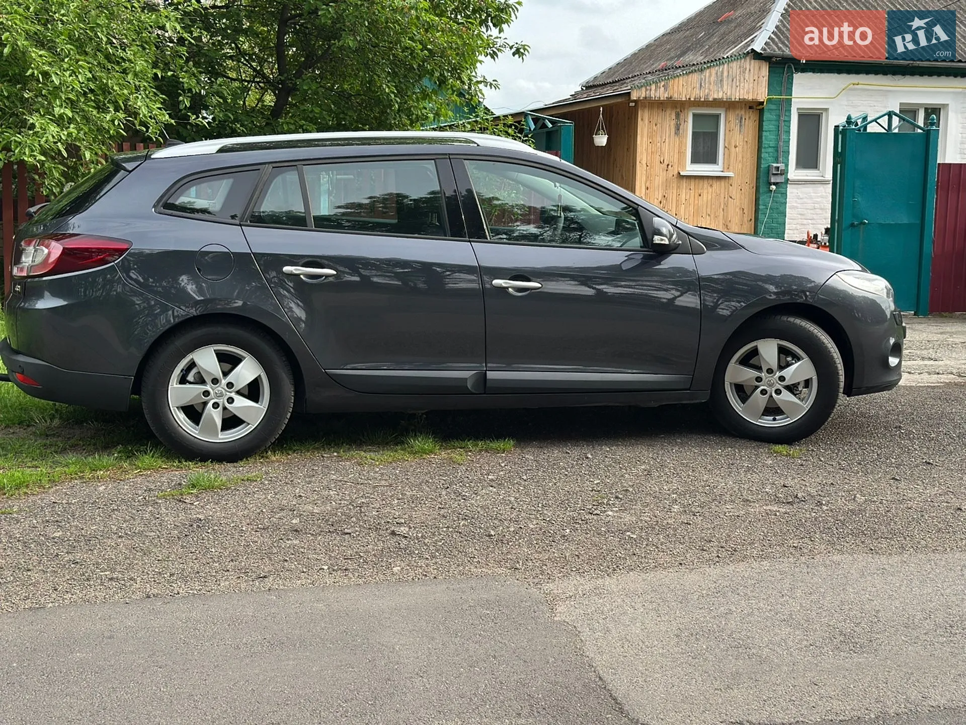 2010 Renault Megane - мініатюра 13