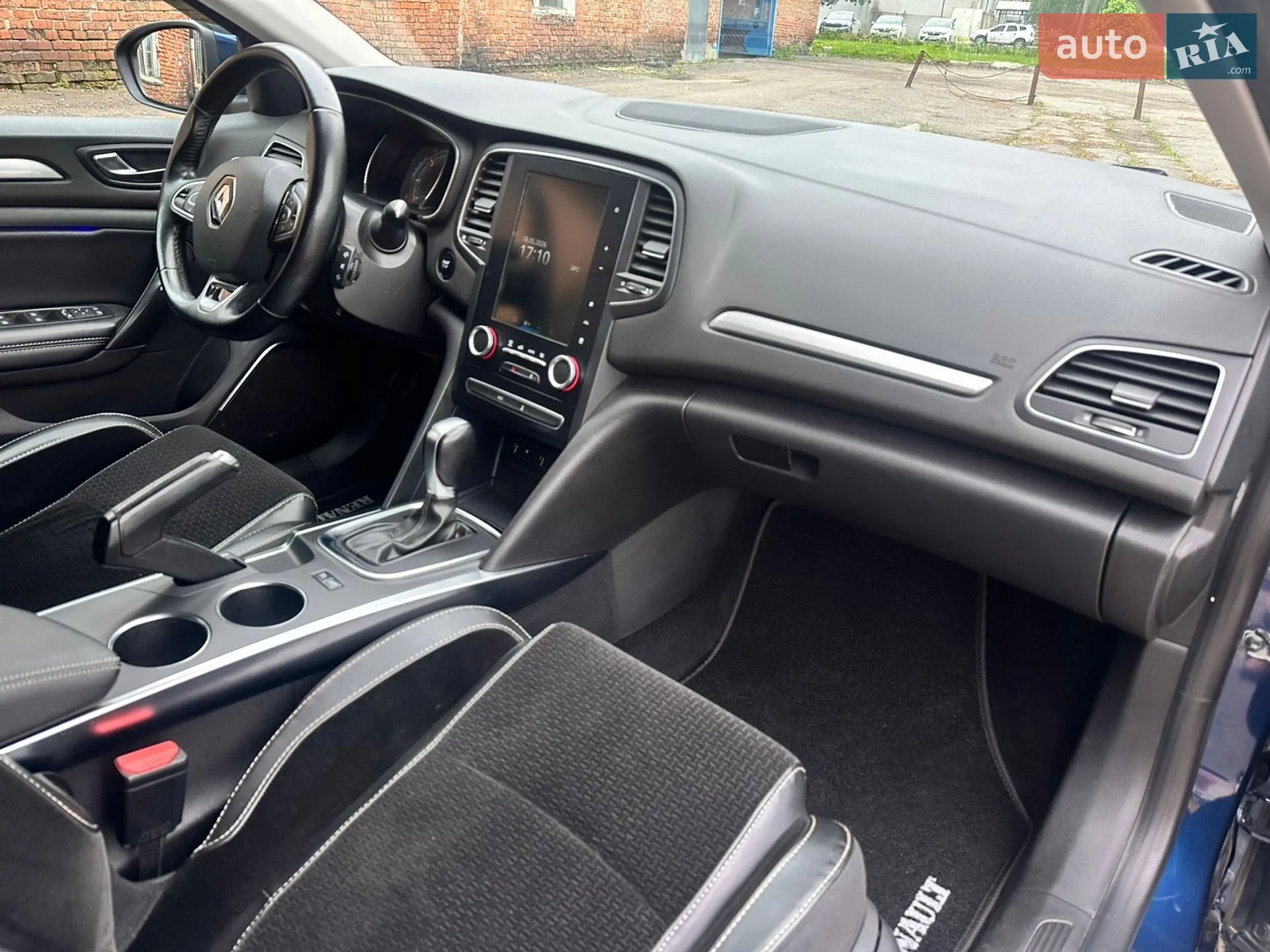 2017 Renault Megane - мініатюра 38