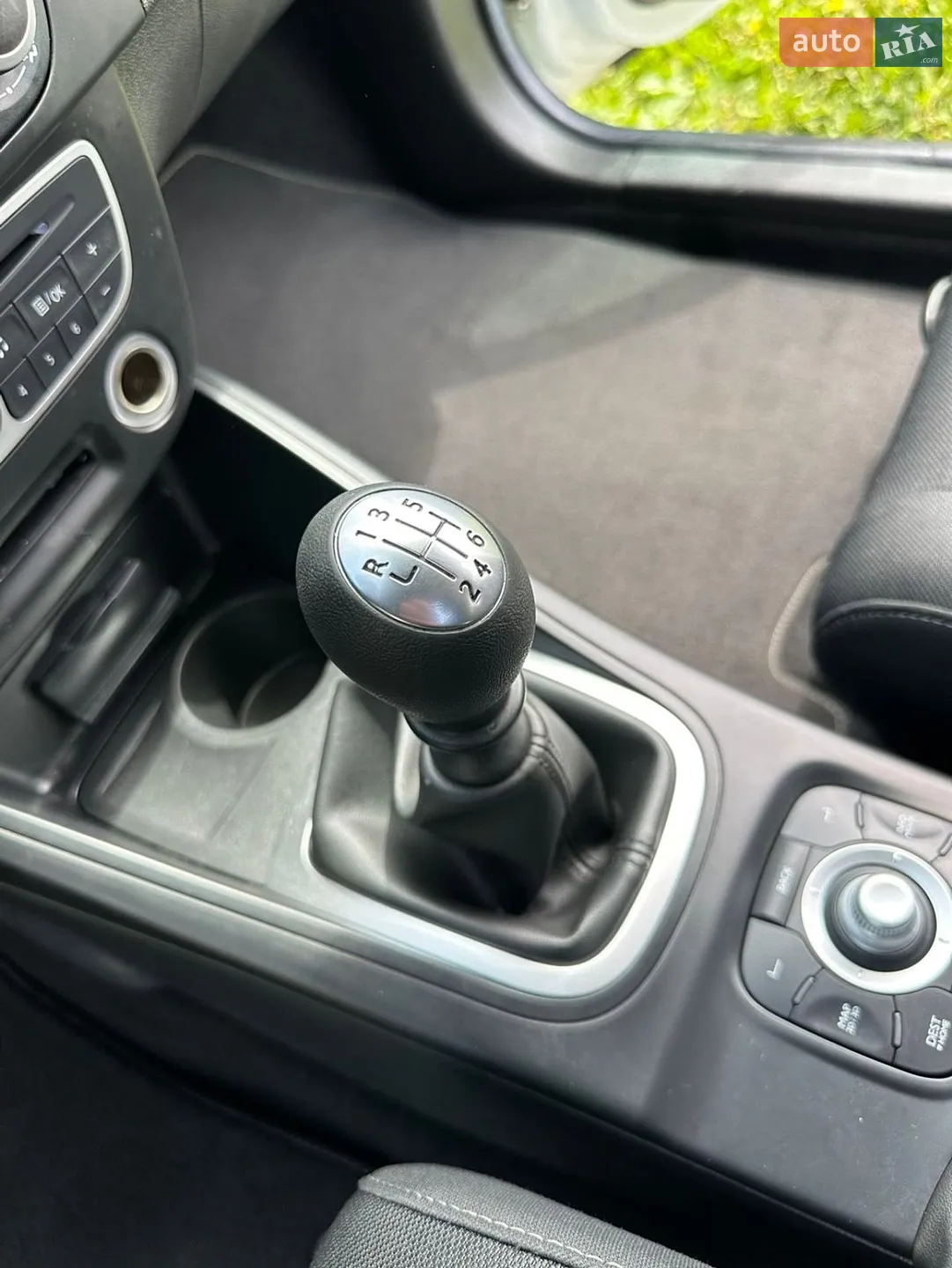 2011 Renault Megane - мініатюра 13