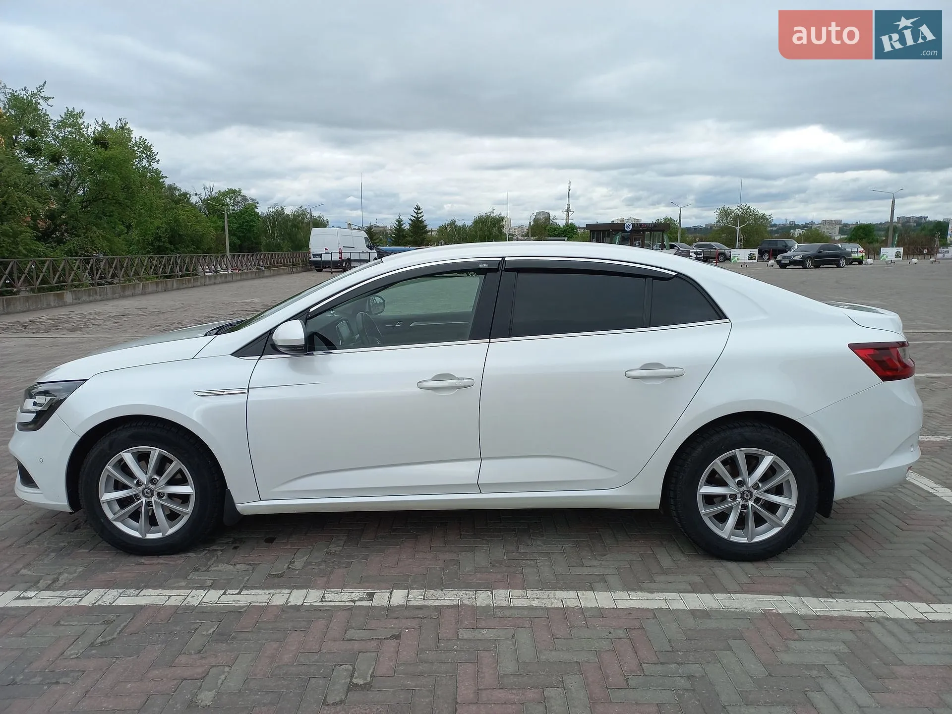 2017 Renault Megane - мініатюра 10