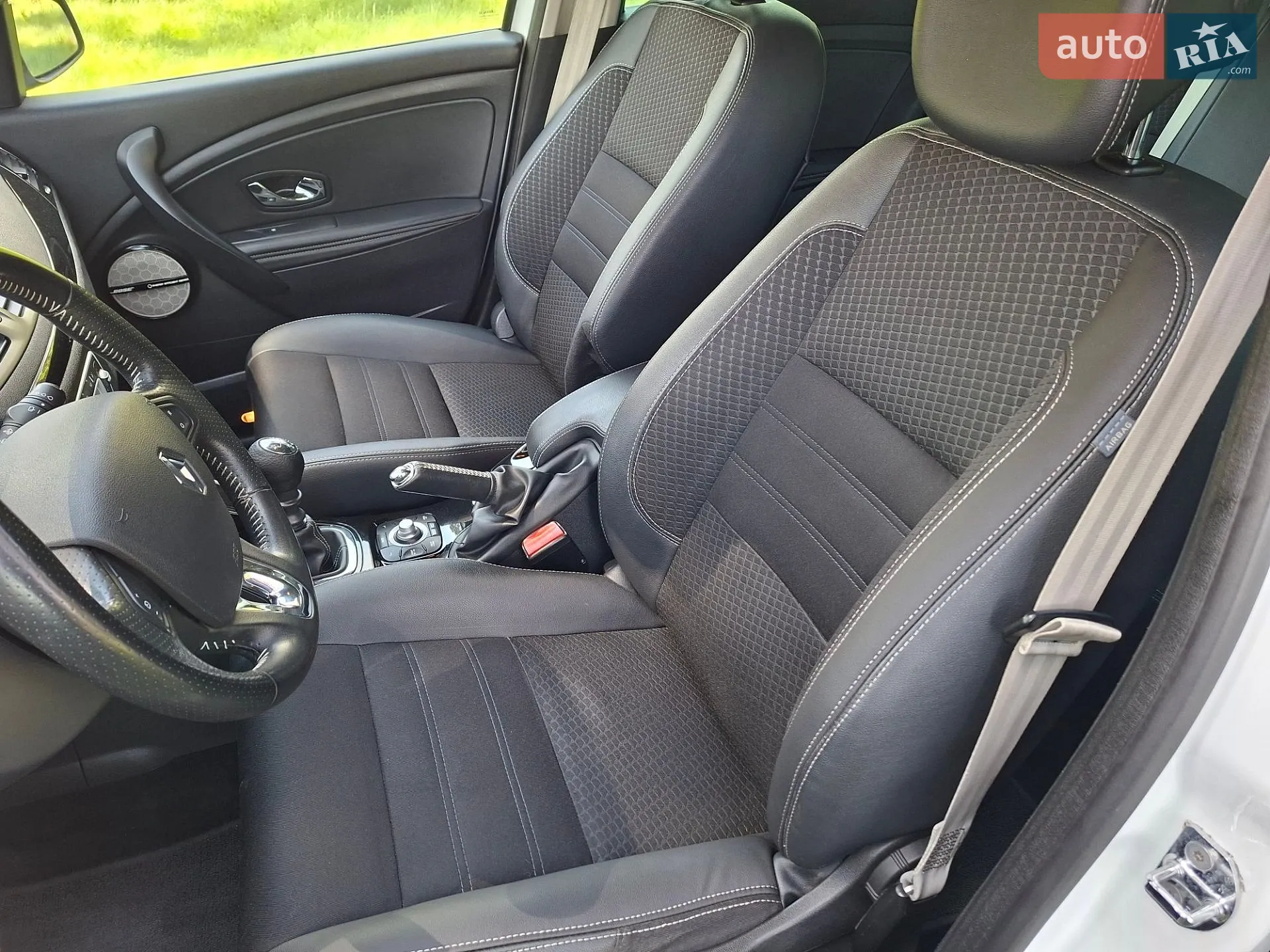 2014 Renault Megane - мініатюра 24