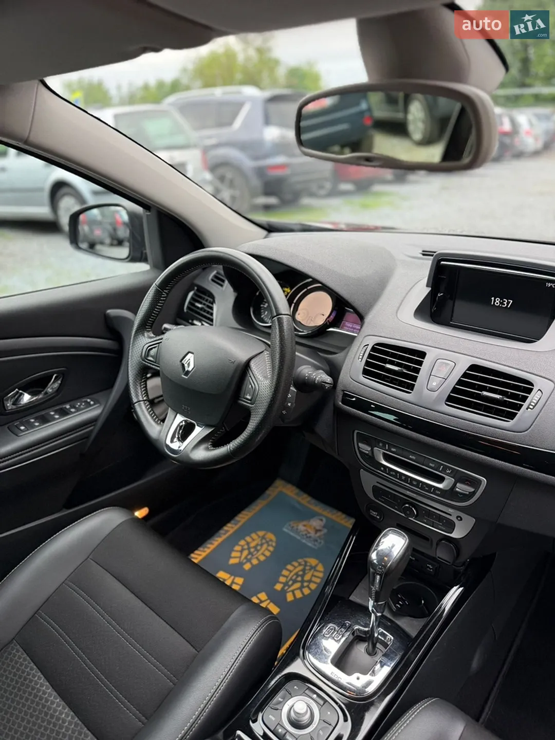 2015 Renault Megane - мініатюра 106