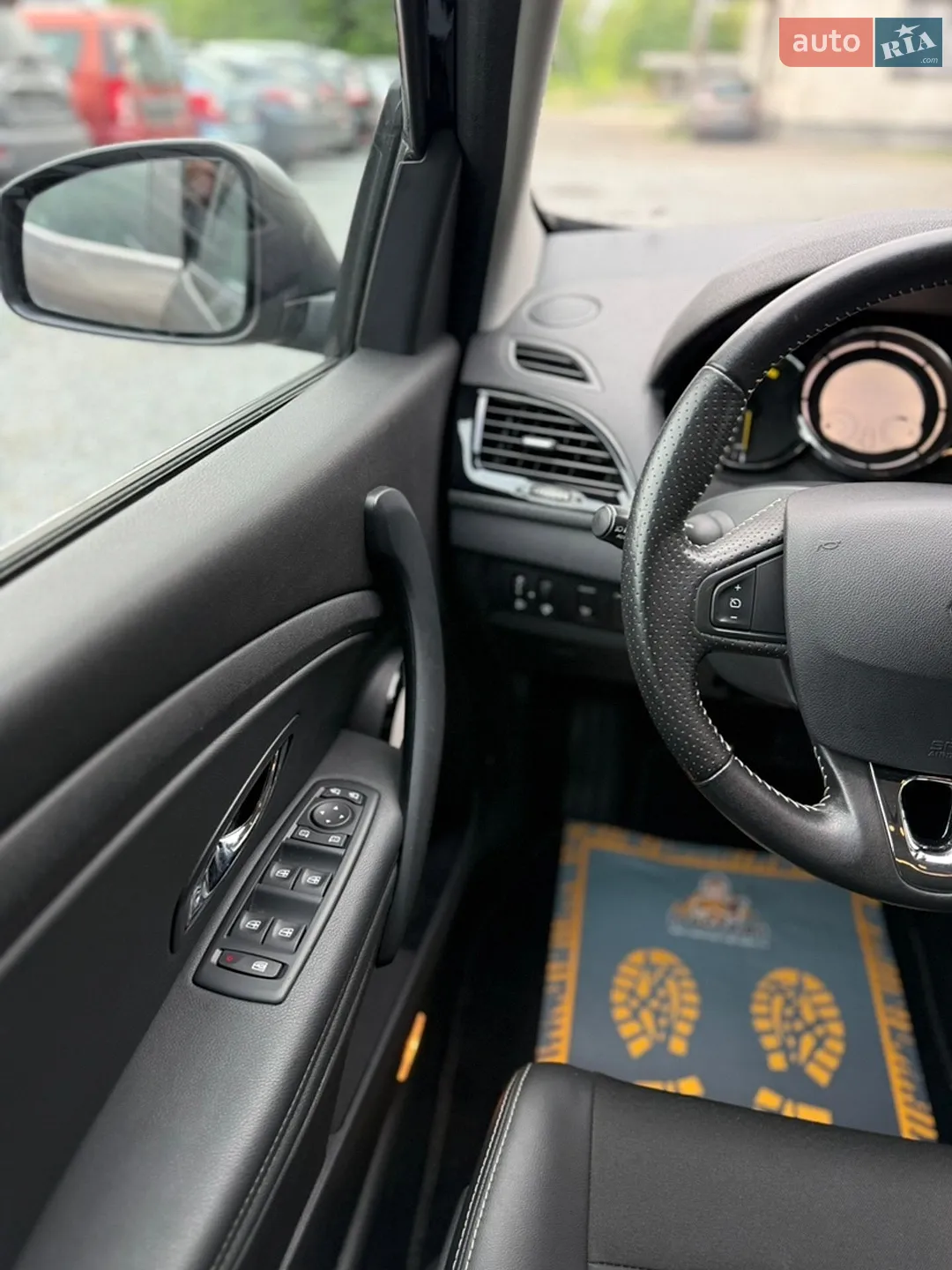 2015 Renault Megane - мініатюра 126