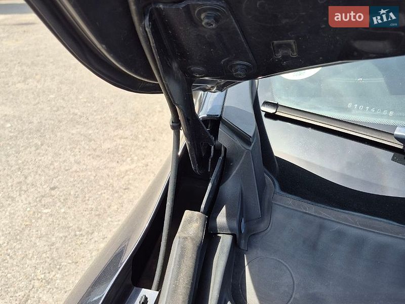 Хэтчбек Renault Megane 2014 в Дубно фото 34 Хэтчбек Renault Megane 2014 в Дубно