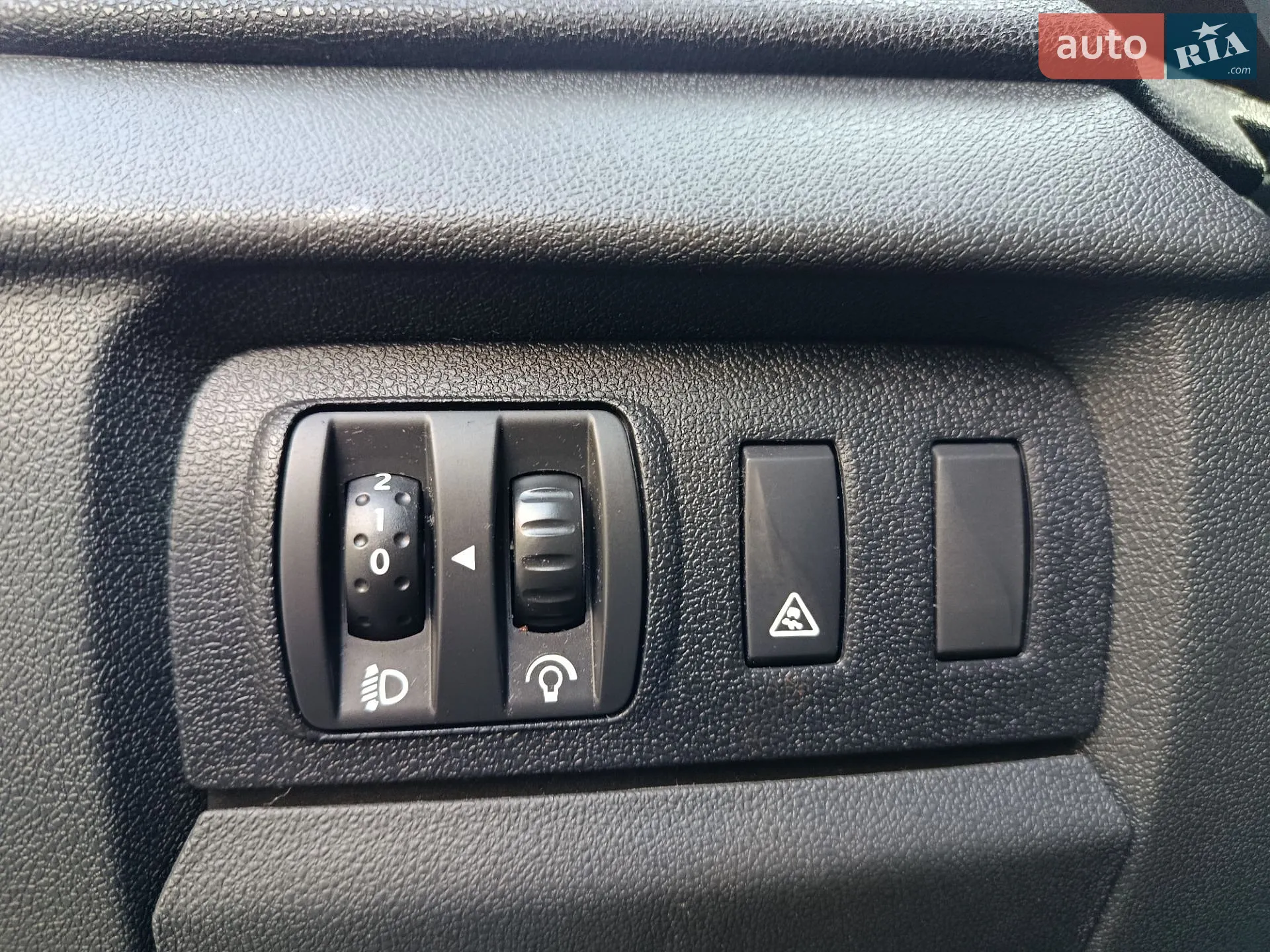 2012 Renault Megane - мініатюра 15