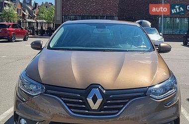 Хэтчбек Renault Megane 2016 в Киеве