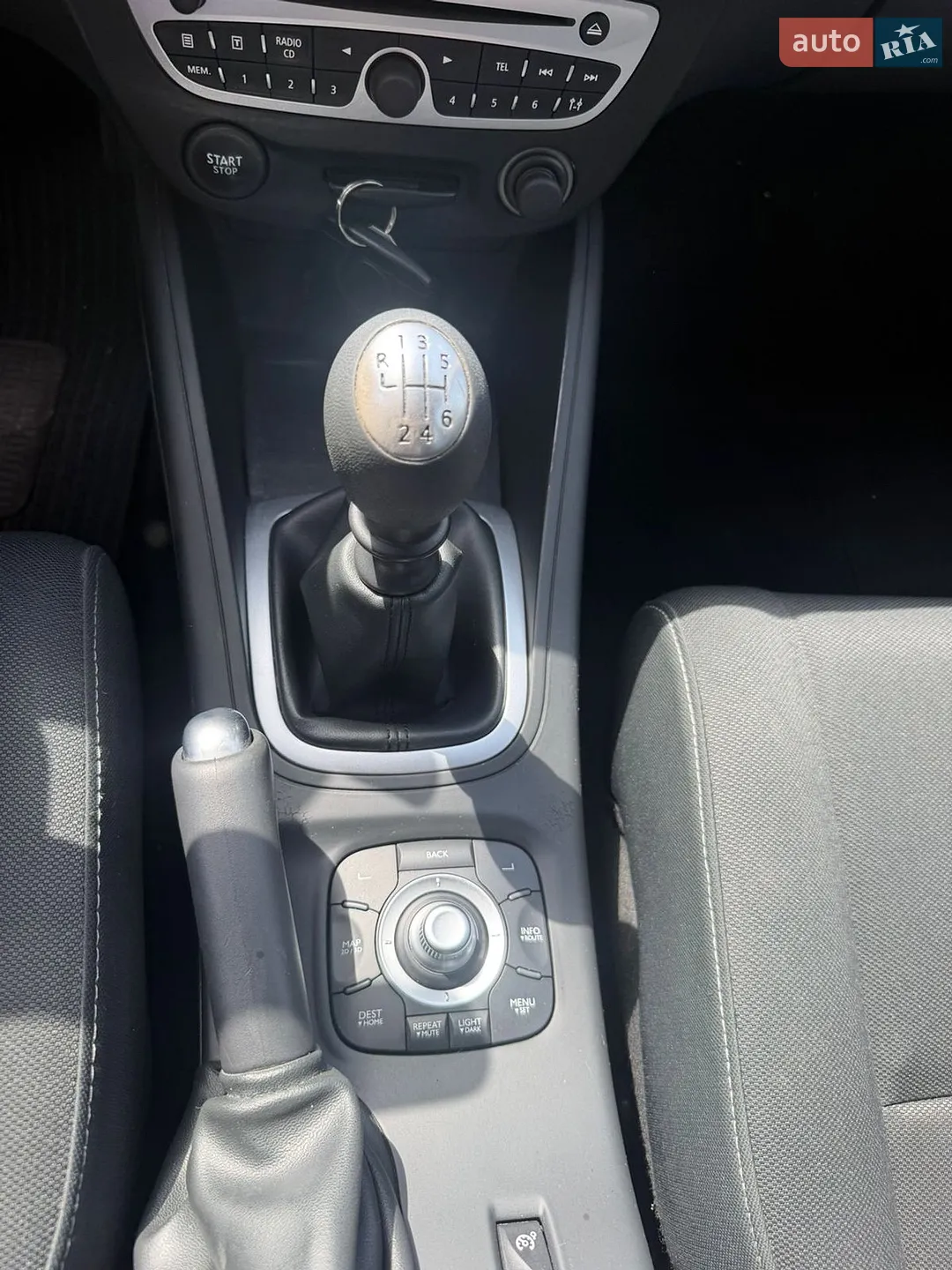 2010 Renault Megane - мініатюра 16