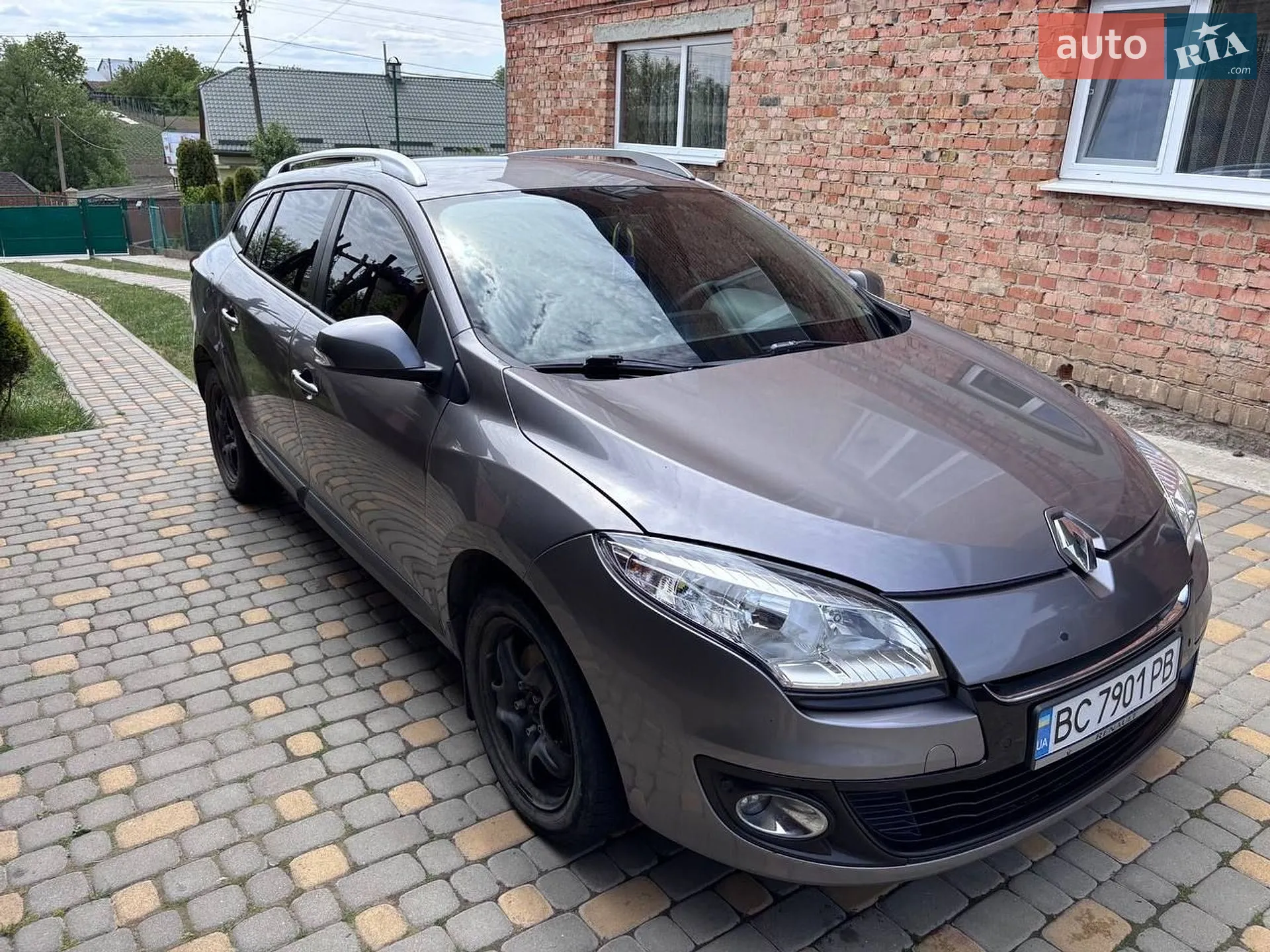 2013 Renault Megane - мініатюра 2