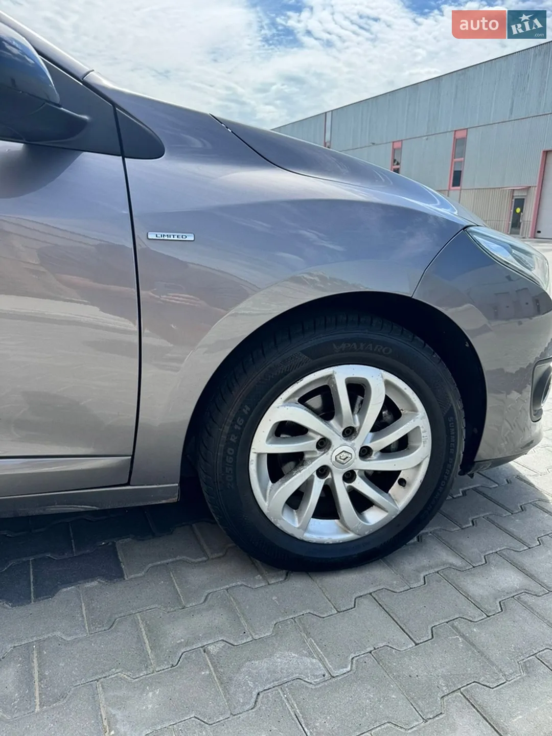 2014 Renault Megane - мініатюра 9