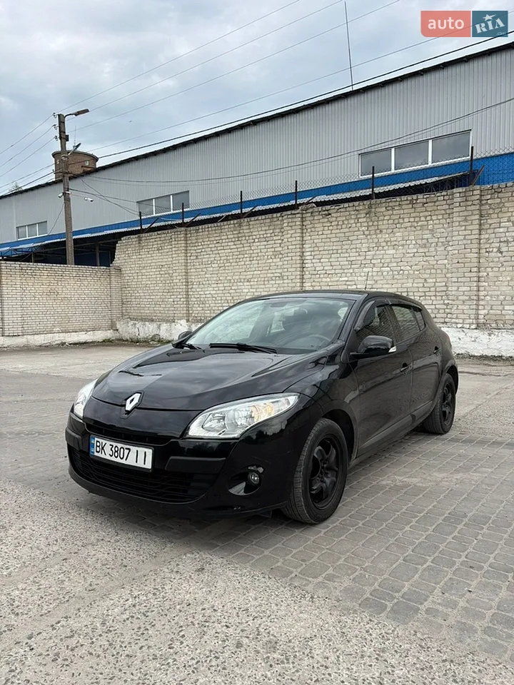 2010 Renault Megane - мініатюра 53