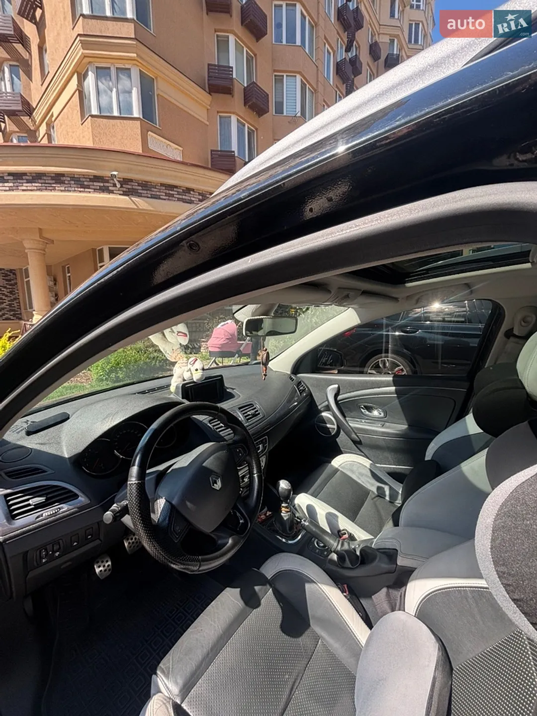 2012 Renault Megane - мініатюра 17