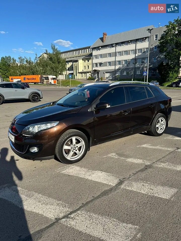 2013 Renault Megane - мініатюра 12