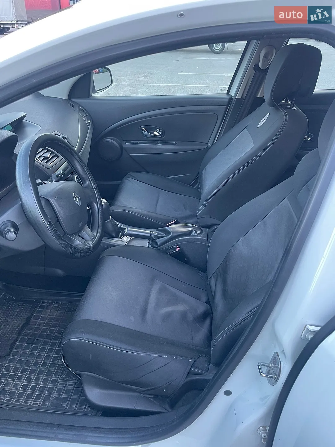 2013 Renault Megane - мініатюра 10