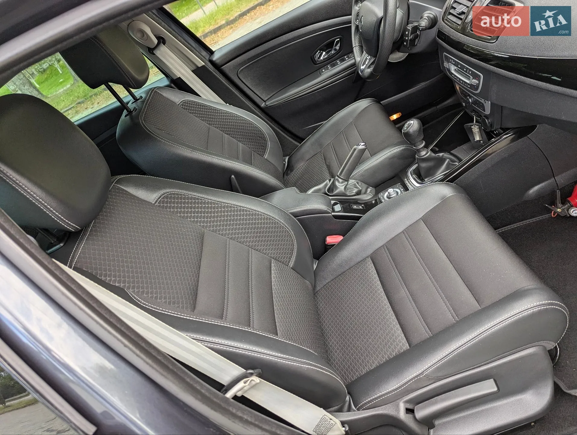 2014 Renault Megane - мініатюра 25