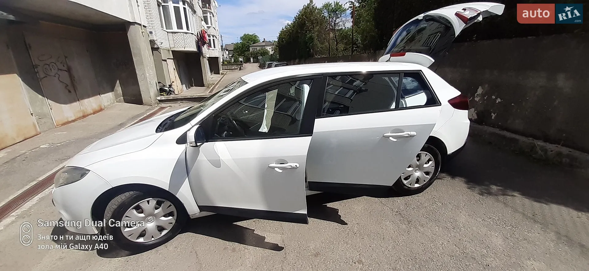2011 Renault Megane - мініатюра 15