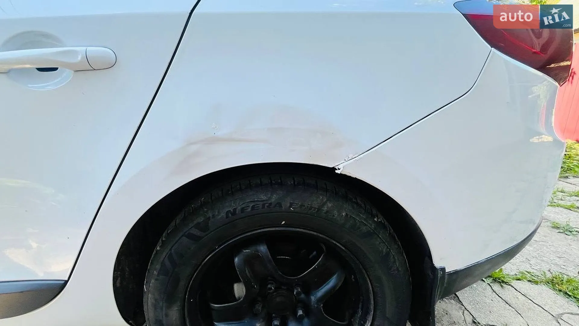 2011 Renault Megane - мініатюра 10