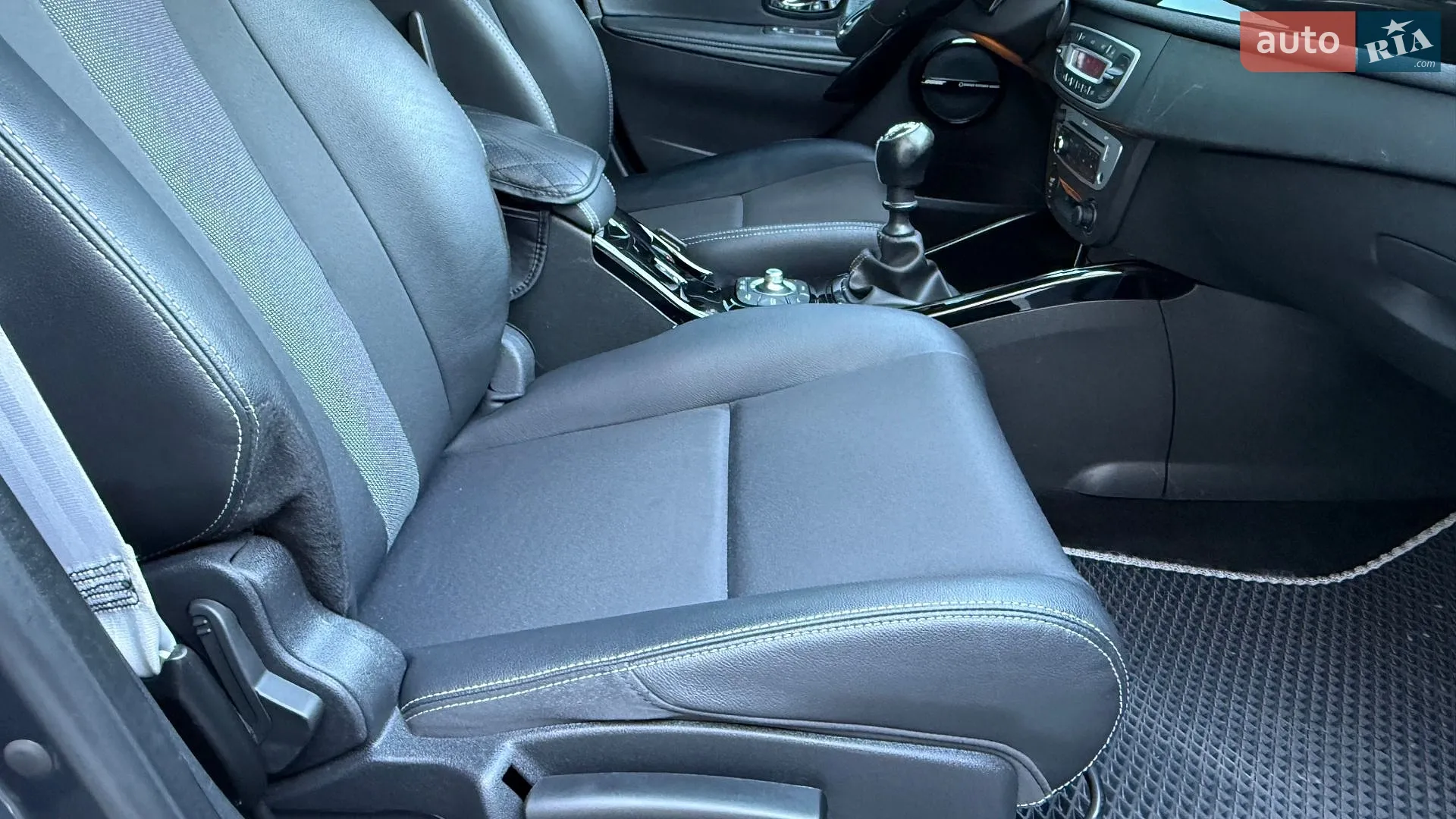 2012 Renault Megane - мініатюра 50