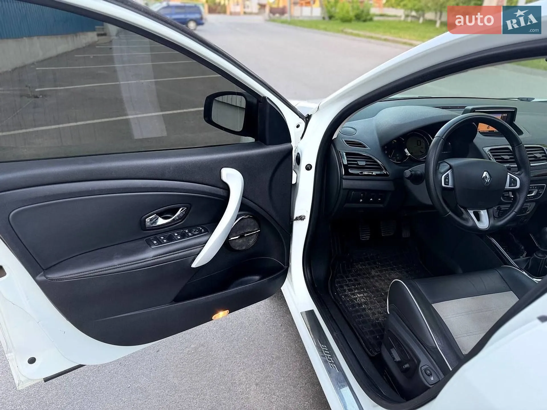 2012 Renault Megane - мініатюра 20