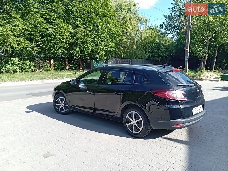 Универсал Renault Megane 2013 в Львове