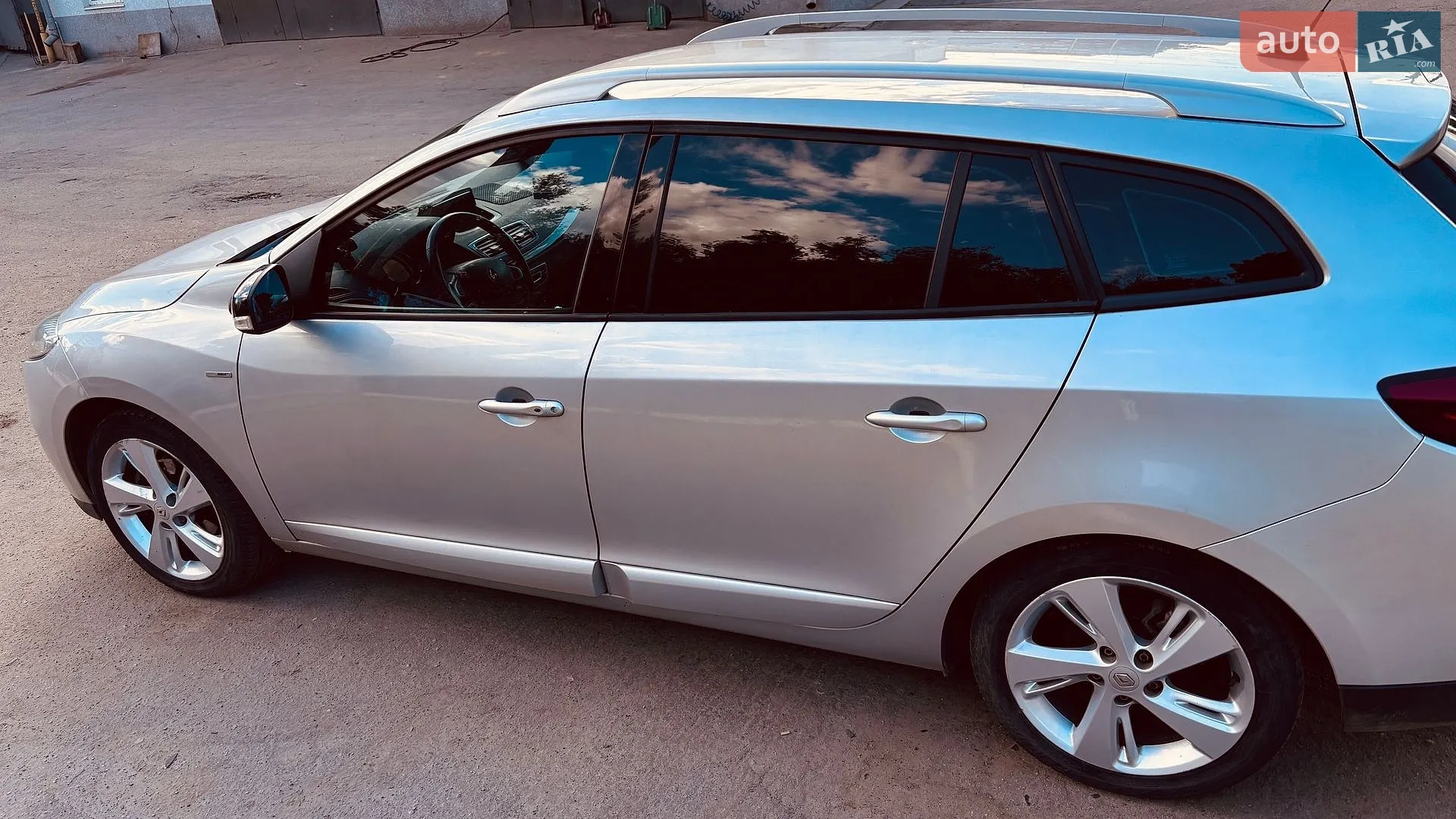 2012 Renault Megane - мініатюра 21
