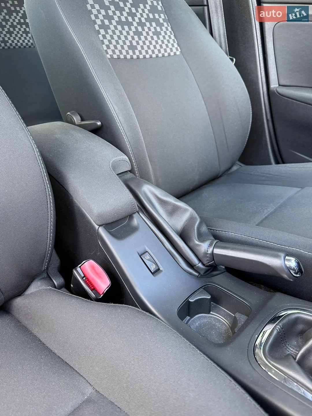 2012 Renault Megane - мініатюра 34