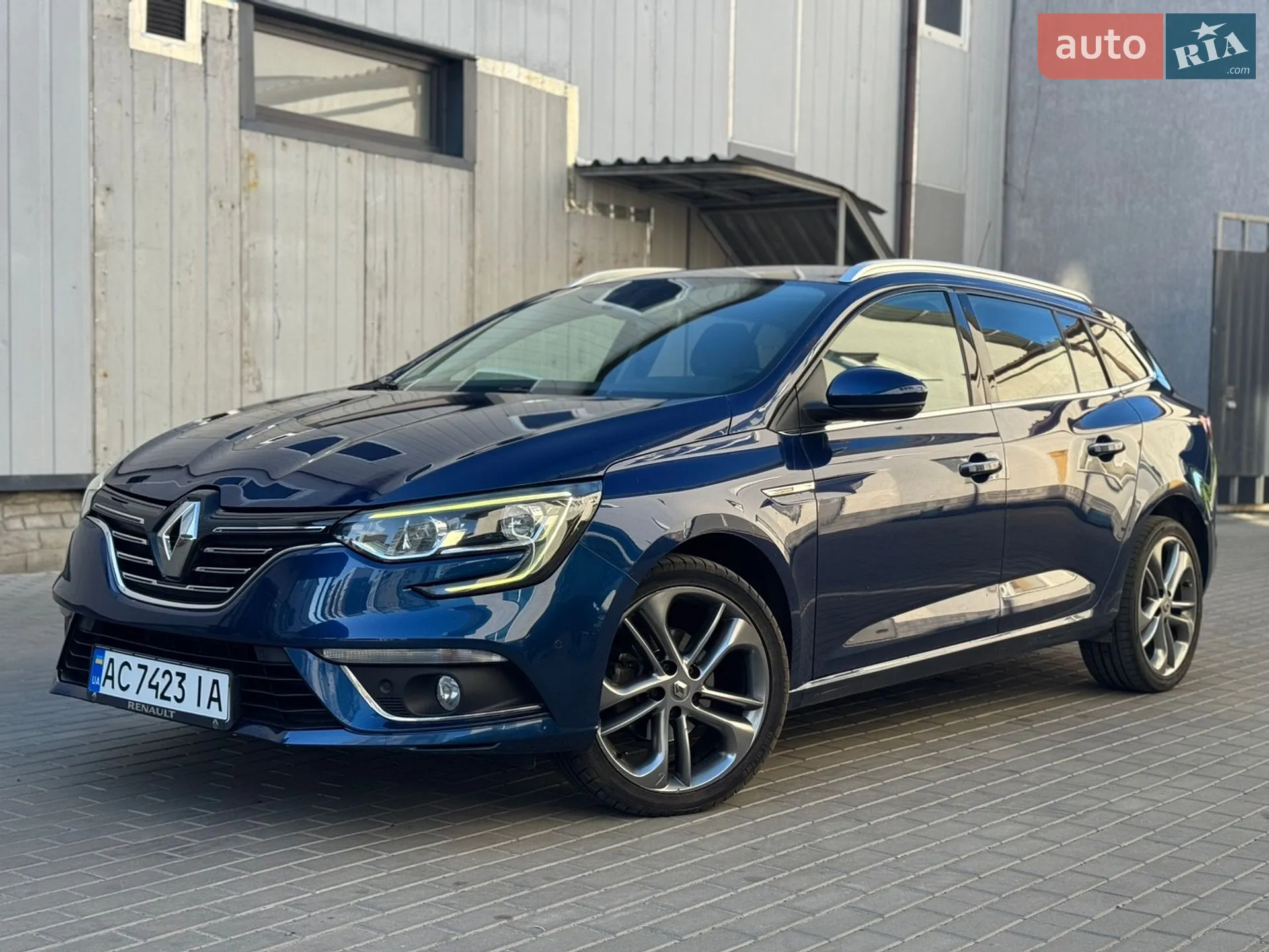 2016 Renault Megane - фото 1