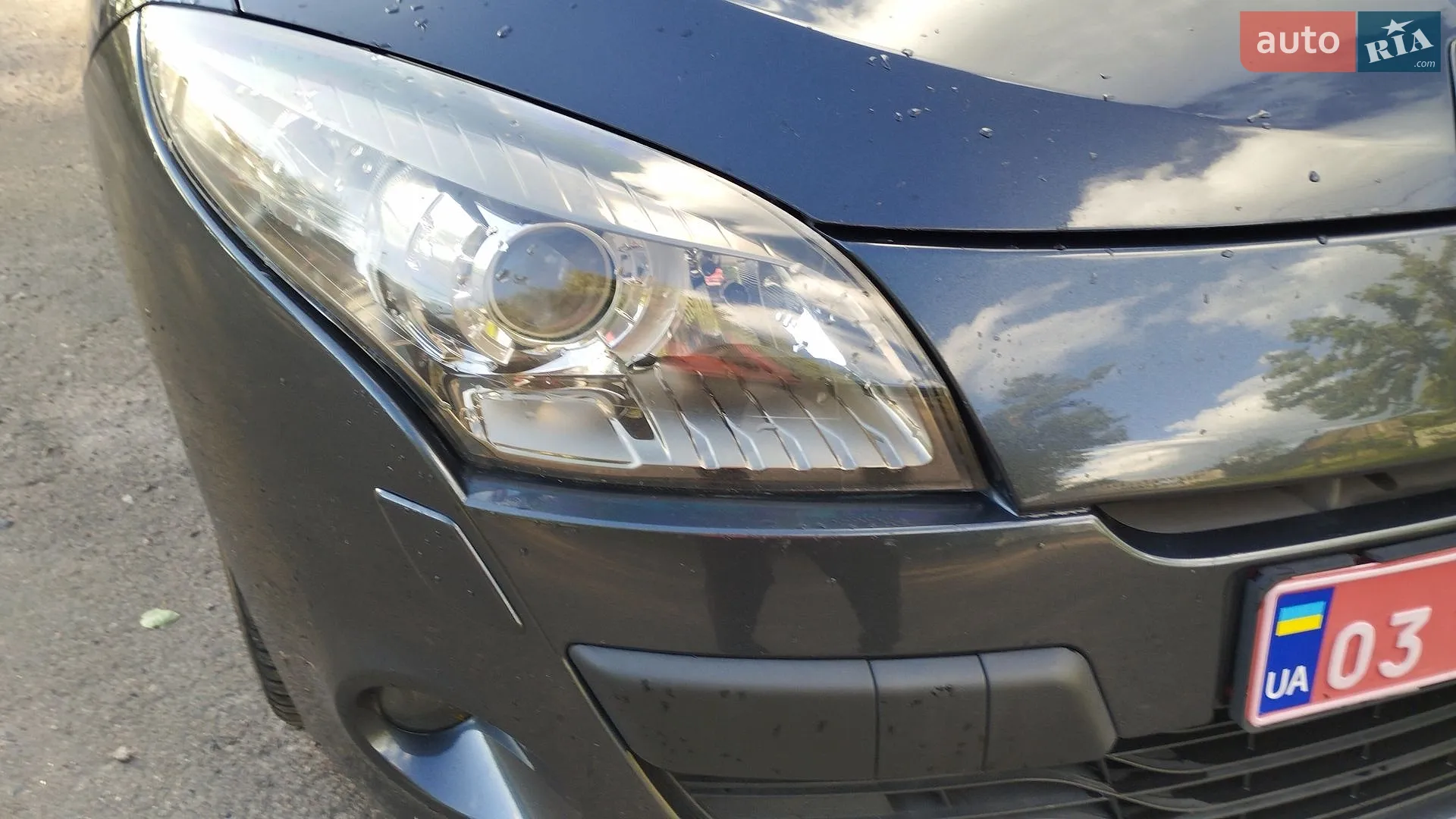 2010 Renault Megane - мініатюра 3