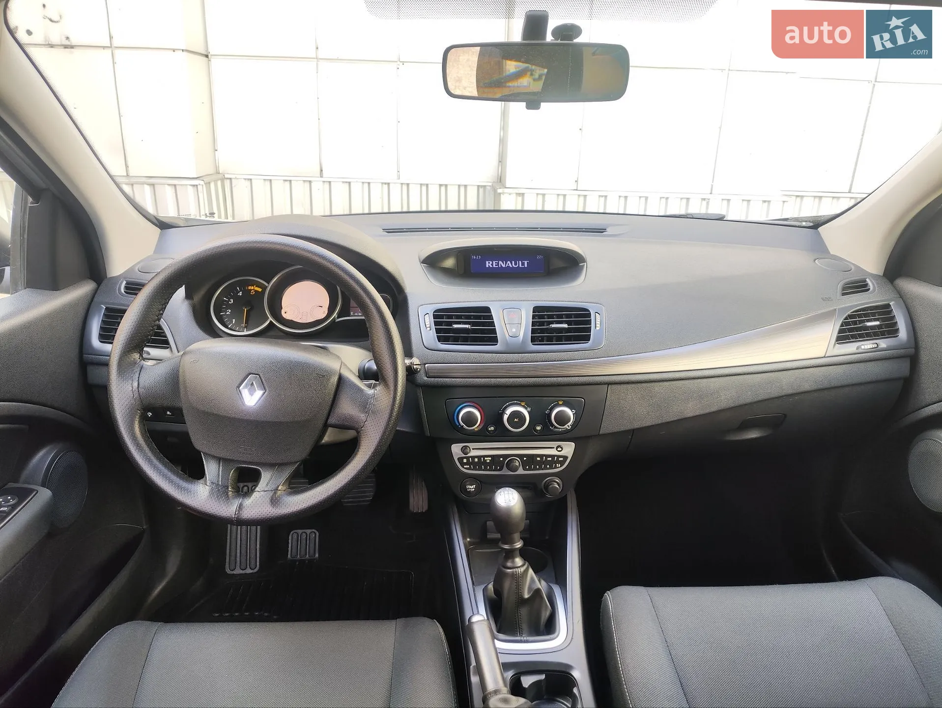 2012 Renault Megane - мініатюра 20
