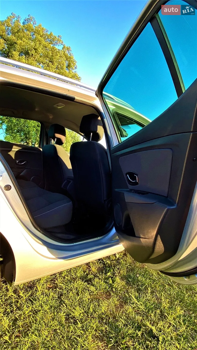 2015 Renault Megane - мініатюра 51