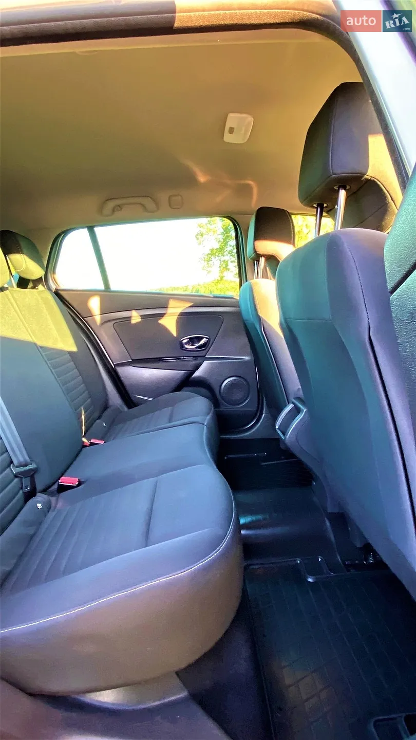 2015 Renault Megane - мініатюра 55