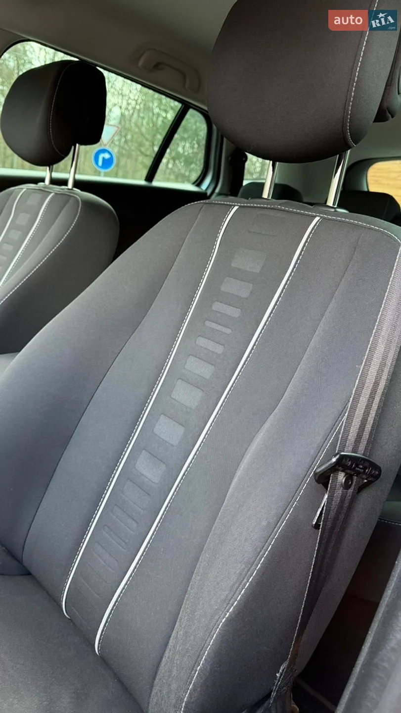 2012 Renault Megane - мініатюра 18