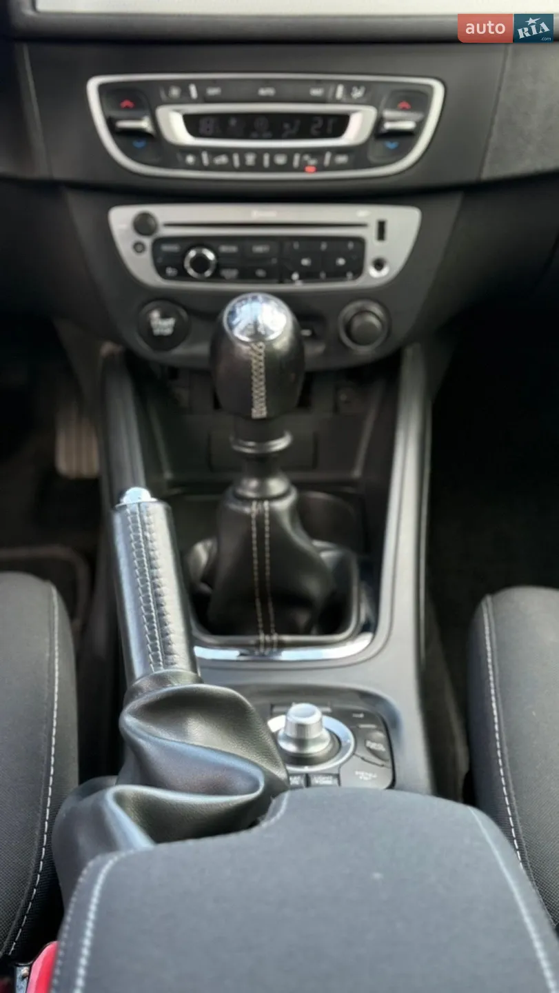 2012 Renault Megane - мініатюра 23