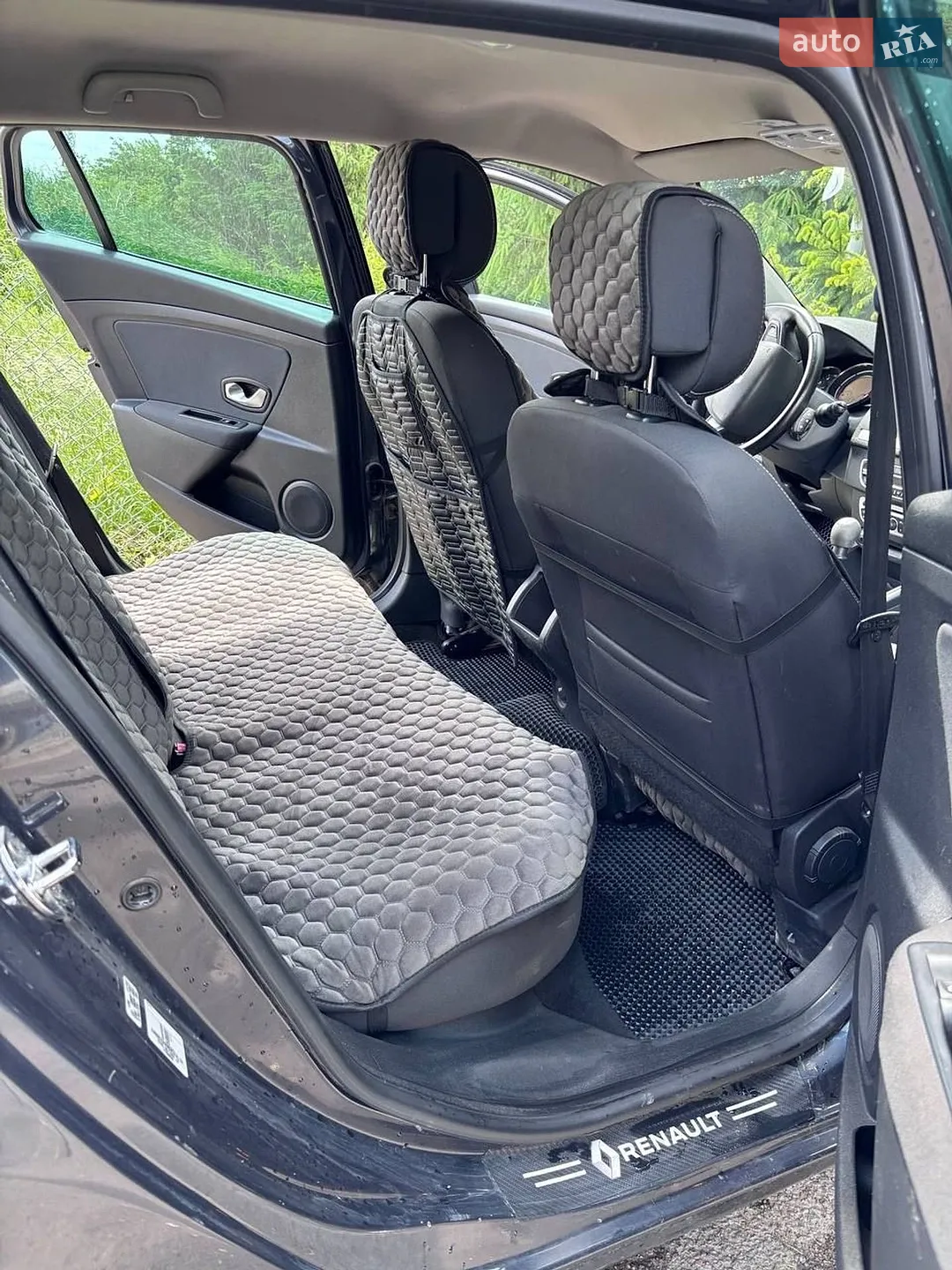 2010 Renault Megane - мініатюра 4