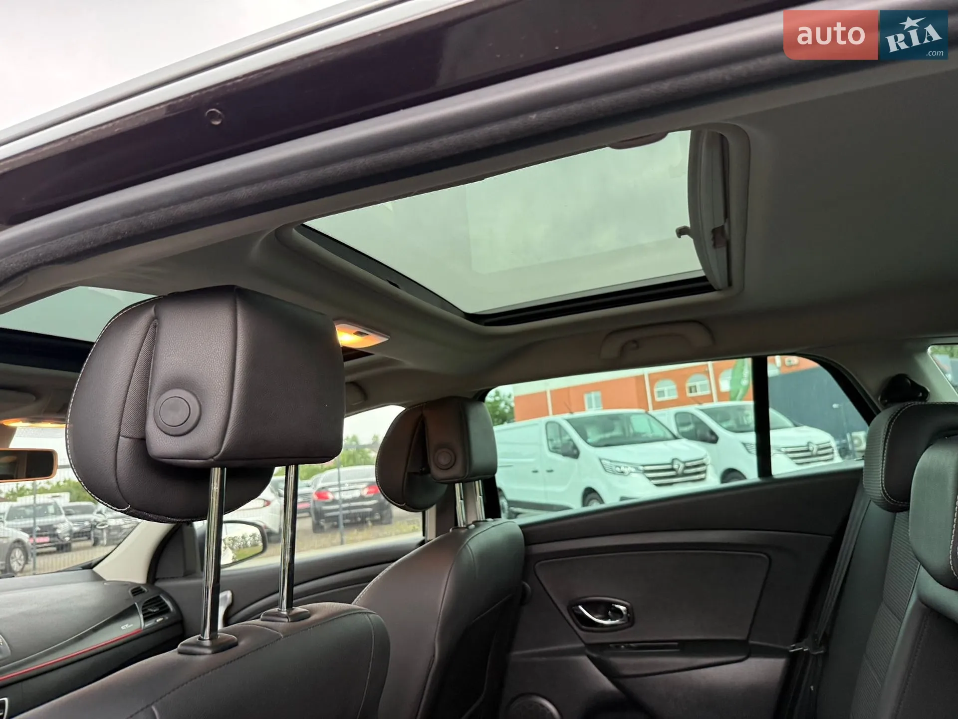 2013 Renault Megane - мініатюра 45