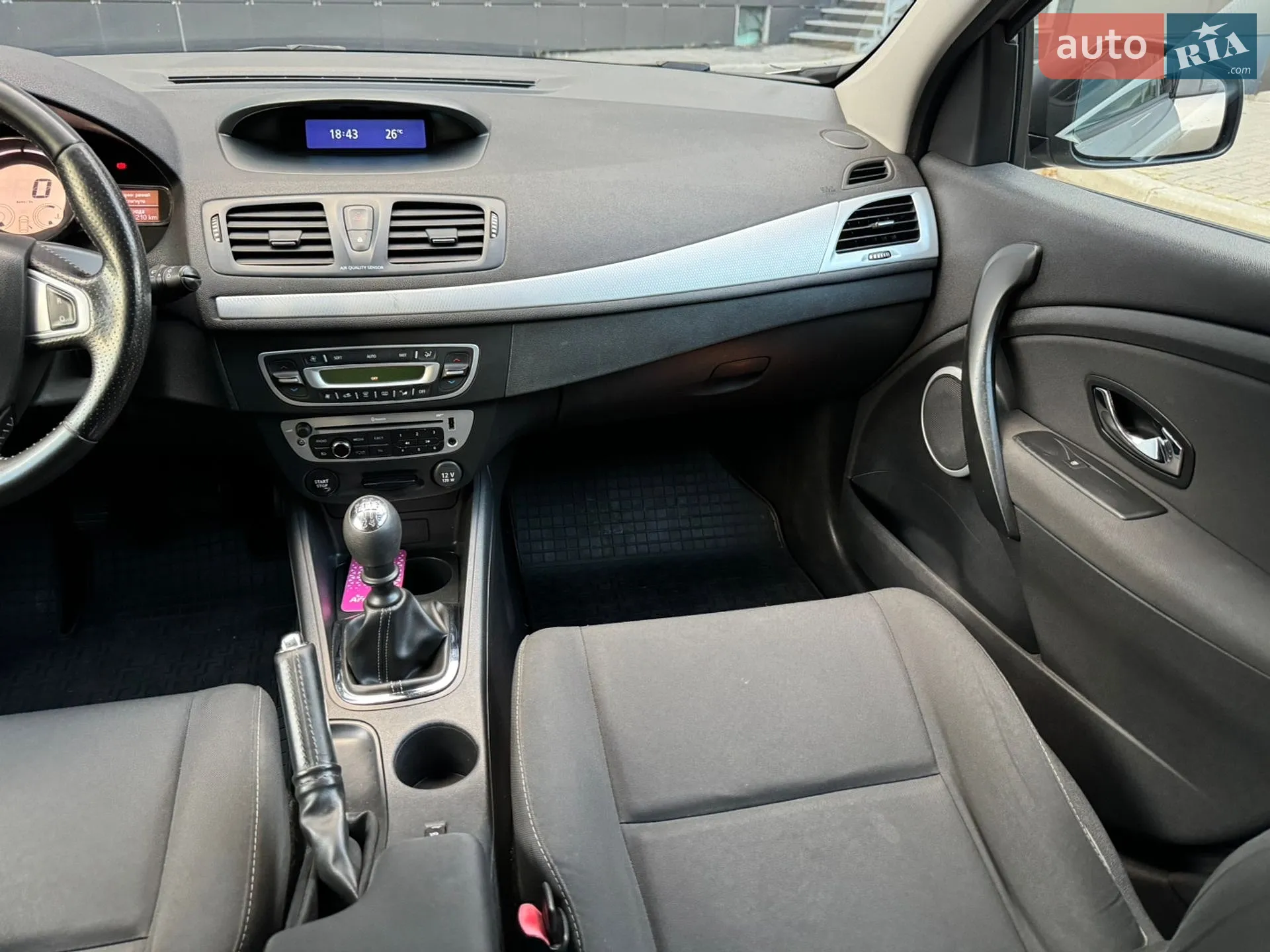 2012 Renault Megane - мініатюра 16