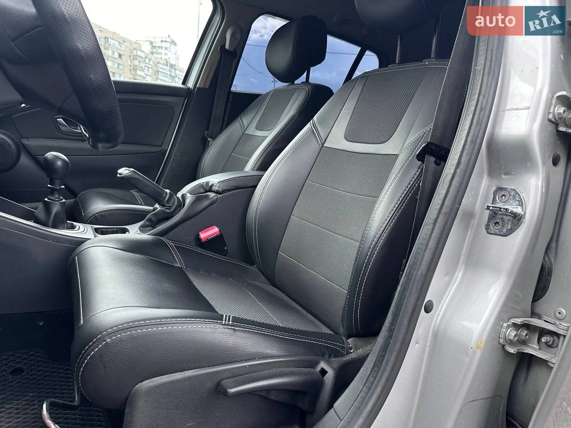 2010 Renault Megane - мініатюра 9