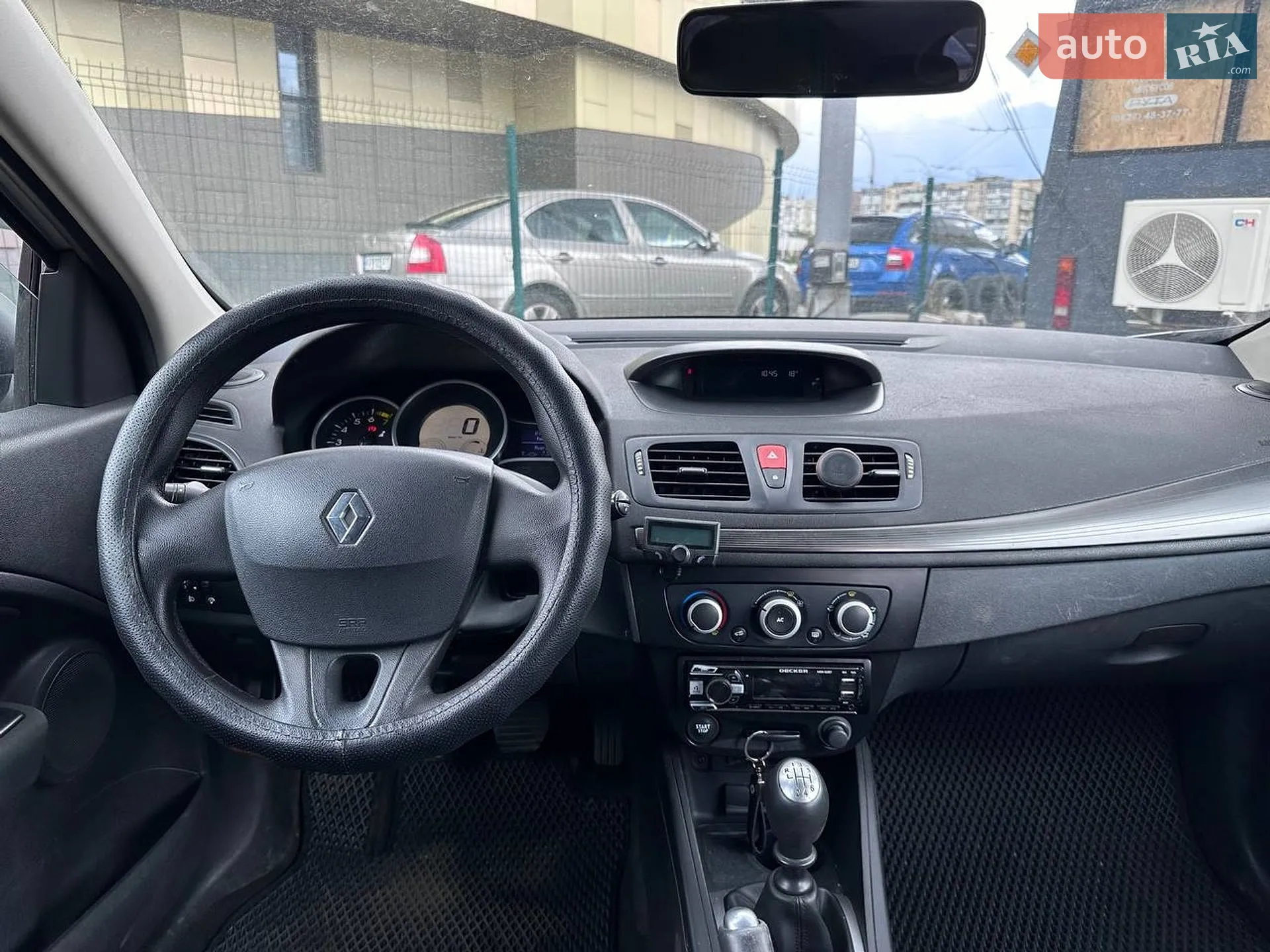 2010 Renault Megane - мініатюра 14