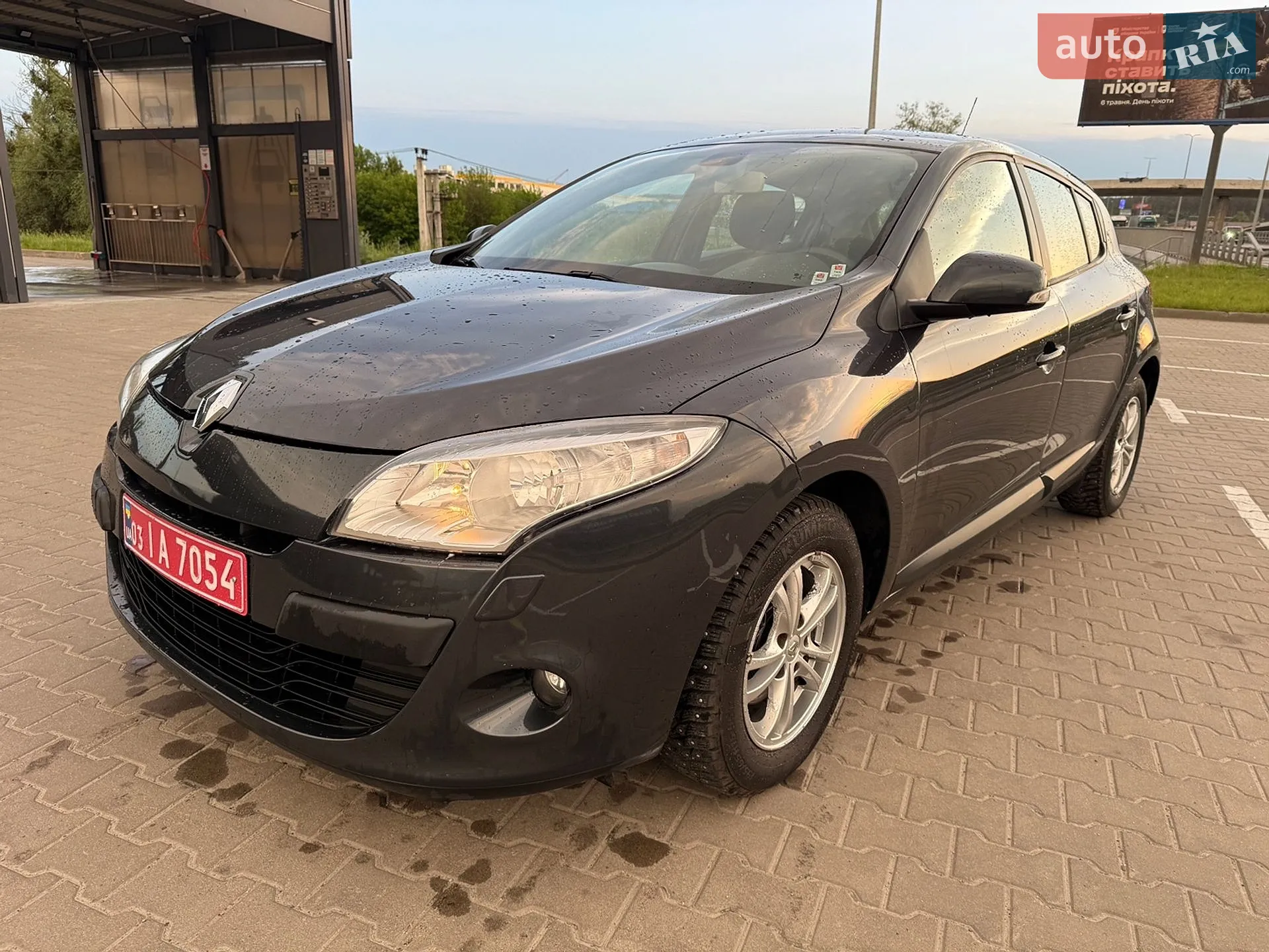 2010 Renault Megane - мініатюра 14