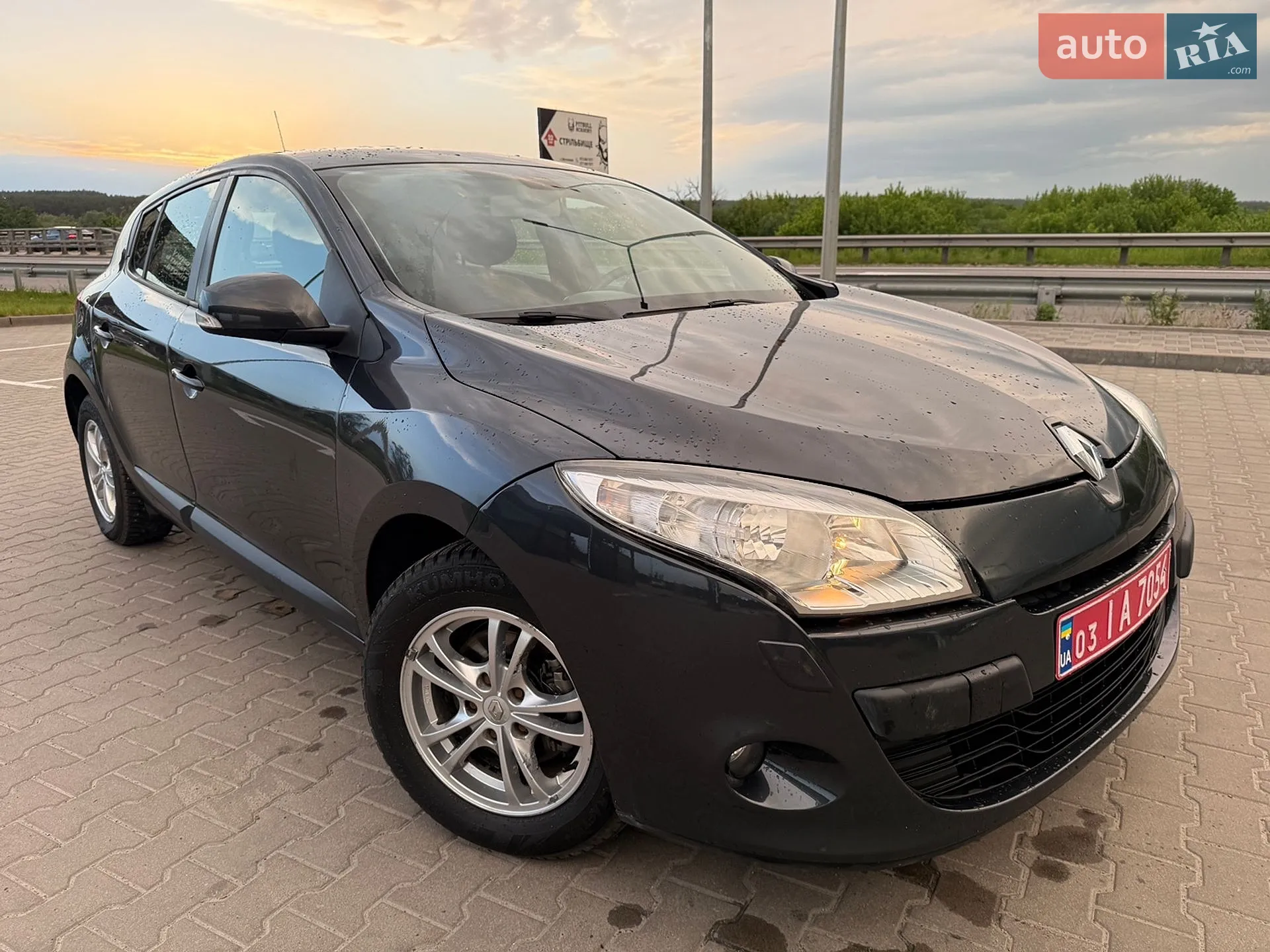 2010 Renault Megane - мініатюра 20