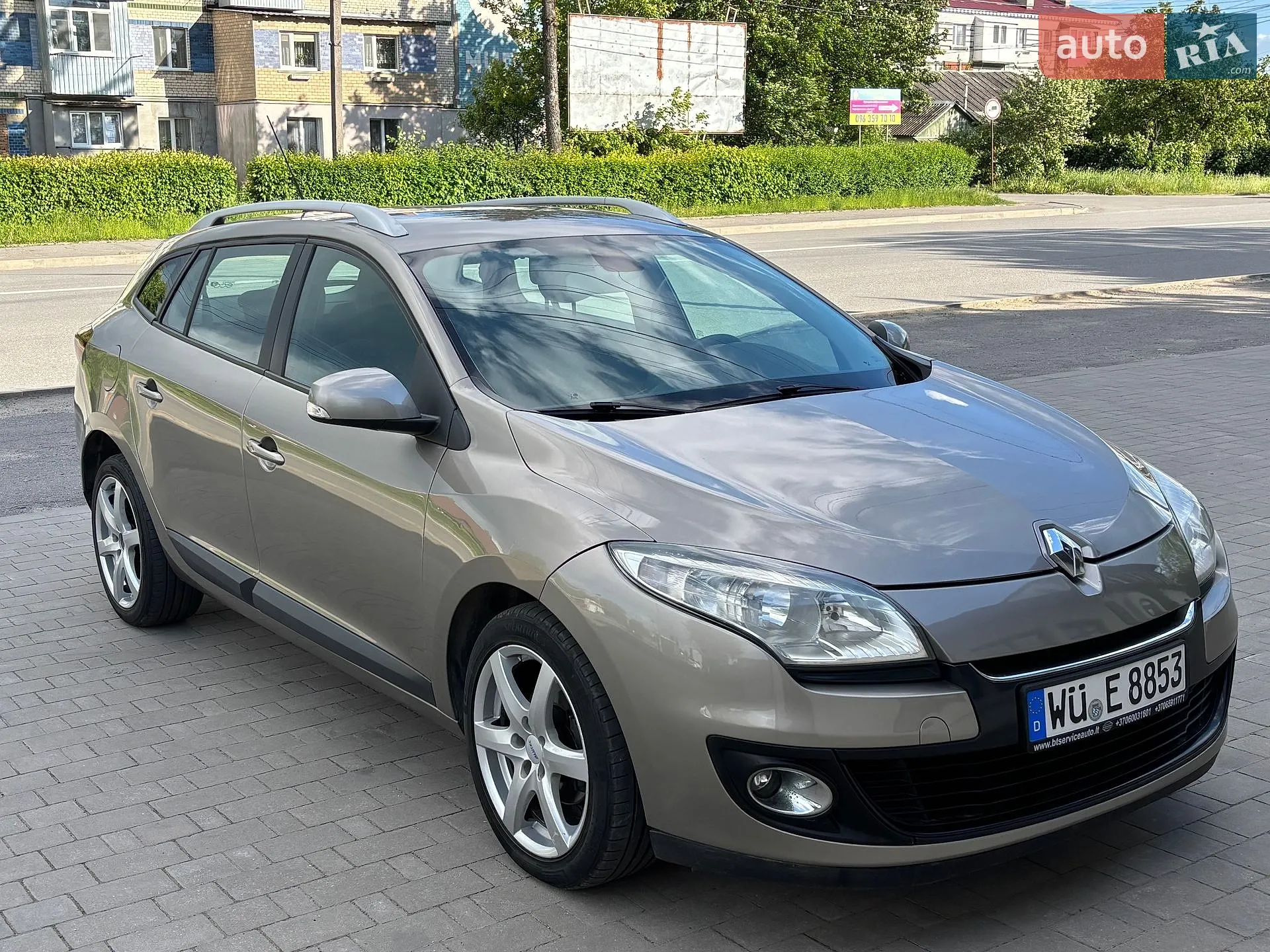2012 Renault Megane - мініатюра 25