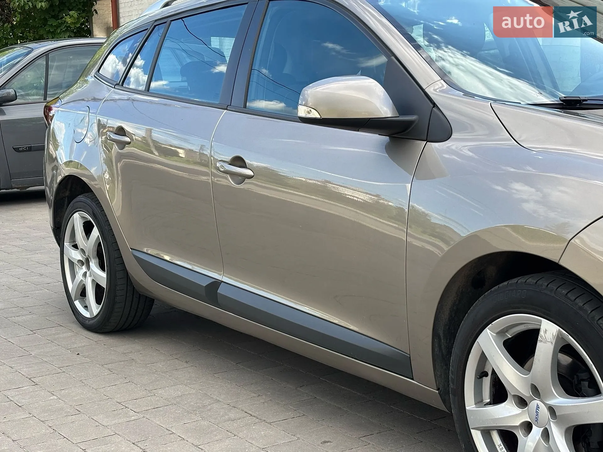 2012 Renault Megane - мініатюра 32