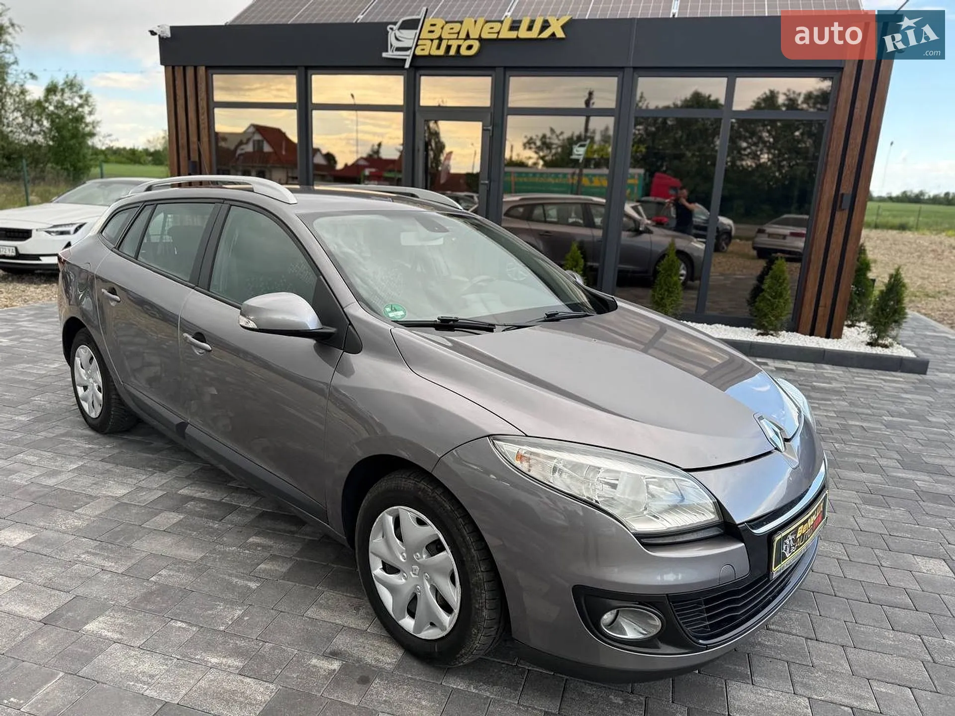 2013 Renault Megane - мініатюра 8