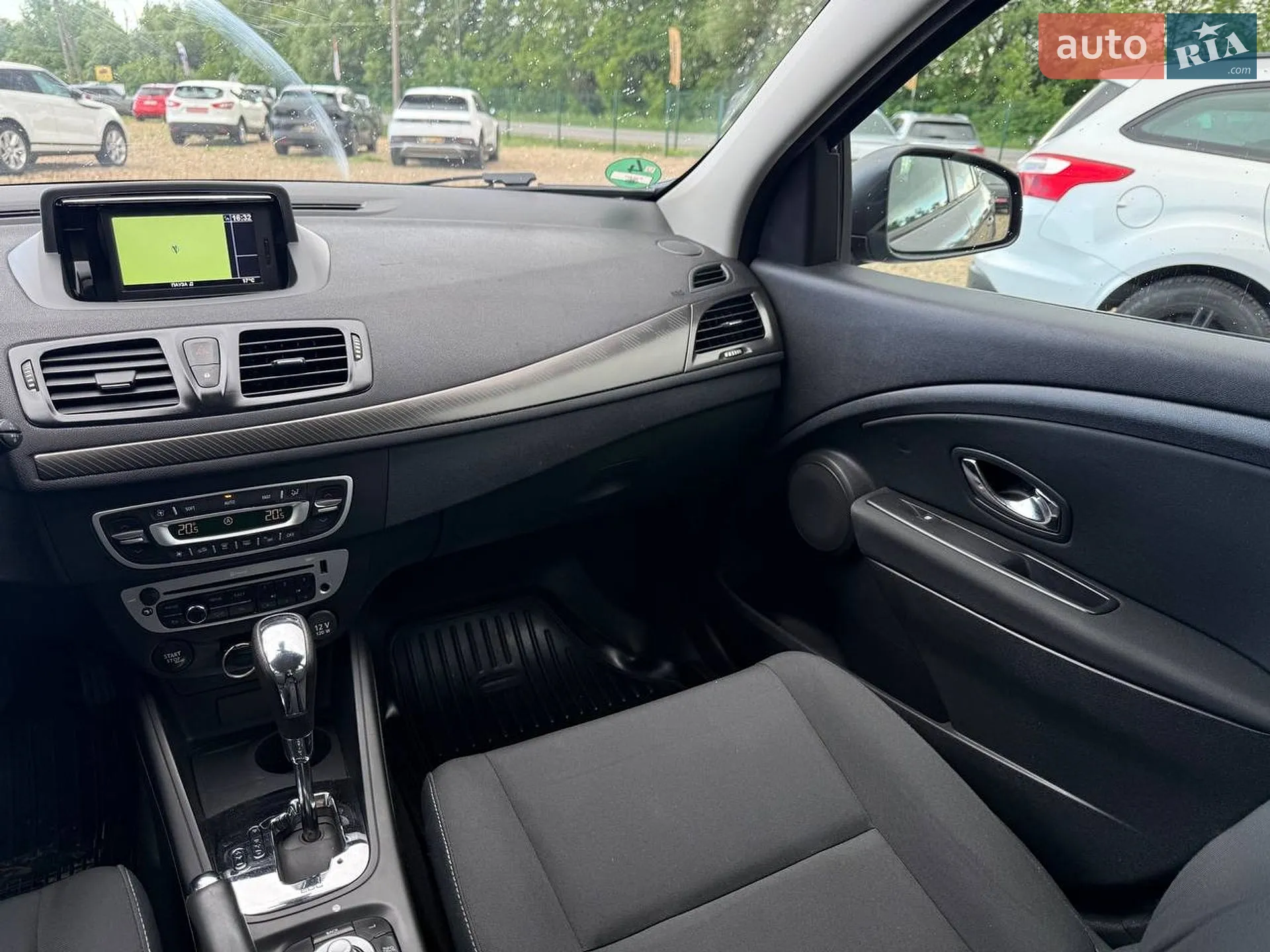 2013 Renault Megane - мініатюра 19