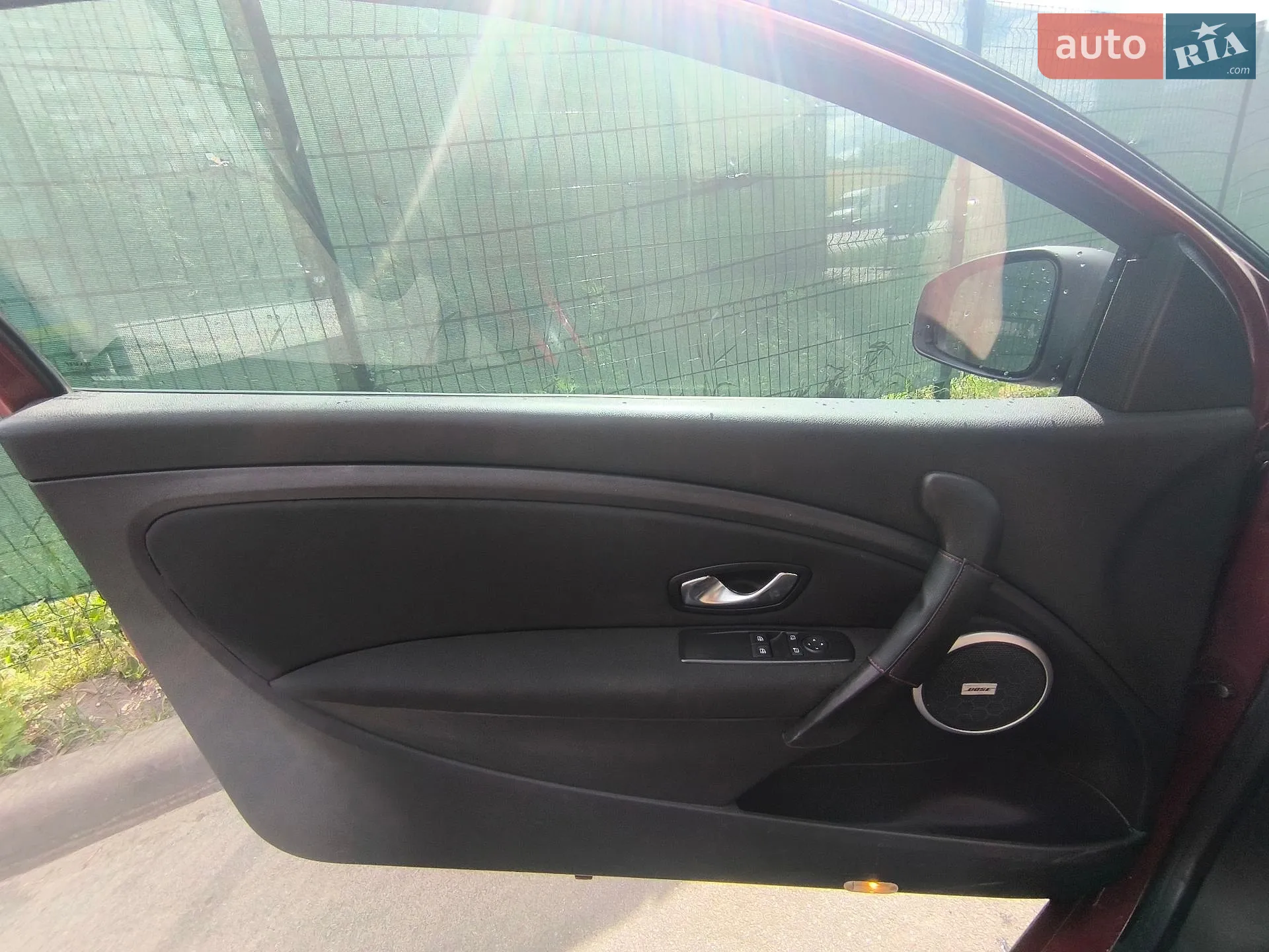 2010 Renault Megane - мініатюра 12