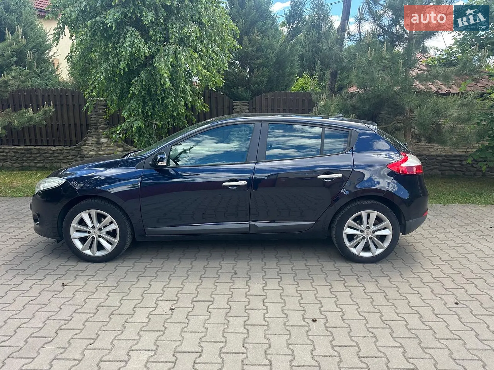 2010 Renault Megane - мініатюра 16