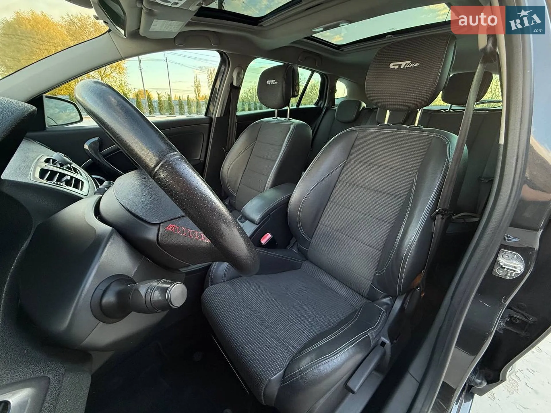2012 Renault Megane - мініатюра 39