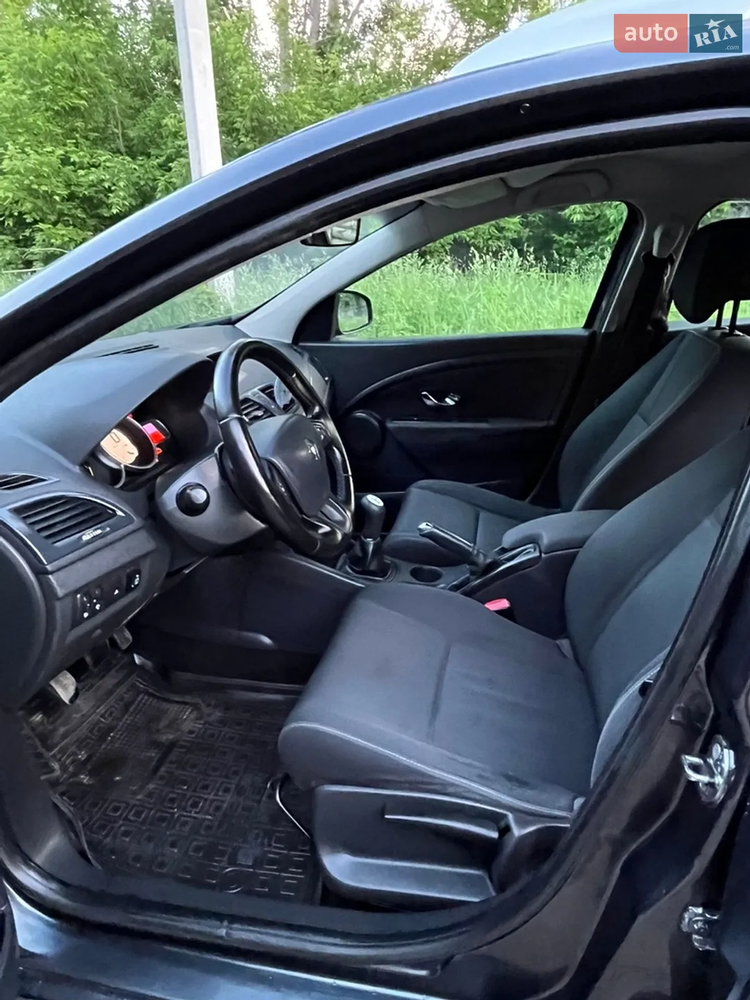 2012 Renault Megane - мініатюра 8