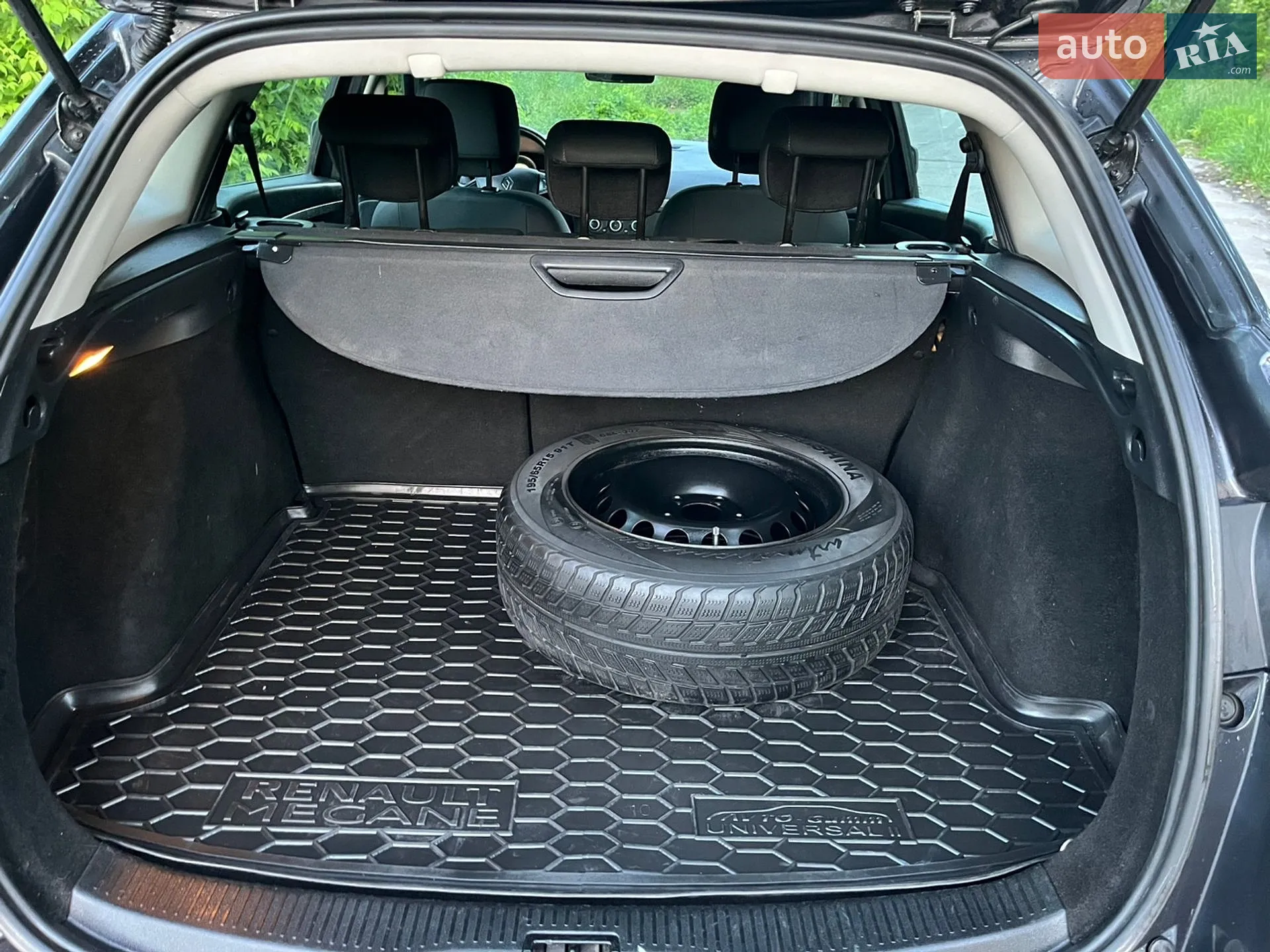 2012 Renault Megane - мініатюра 11